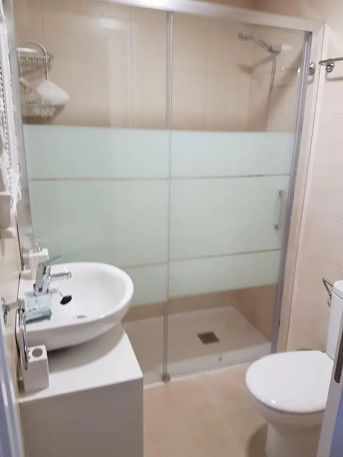 Apartamentos Hela Arjona Apartment