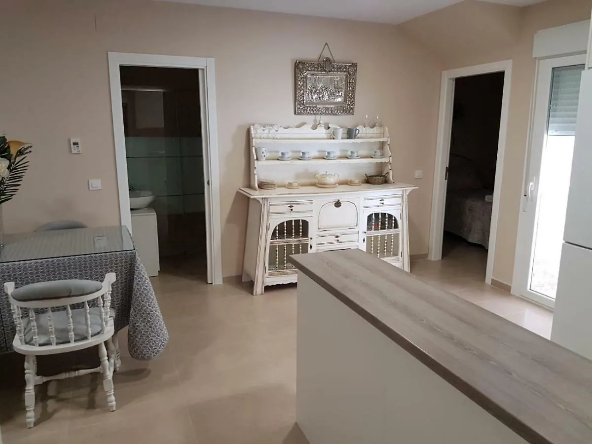Apartamentos Hela Arjona